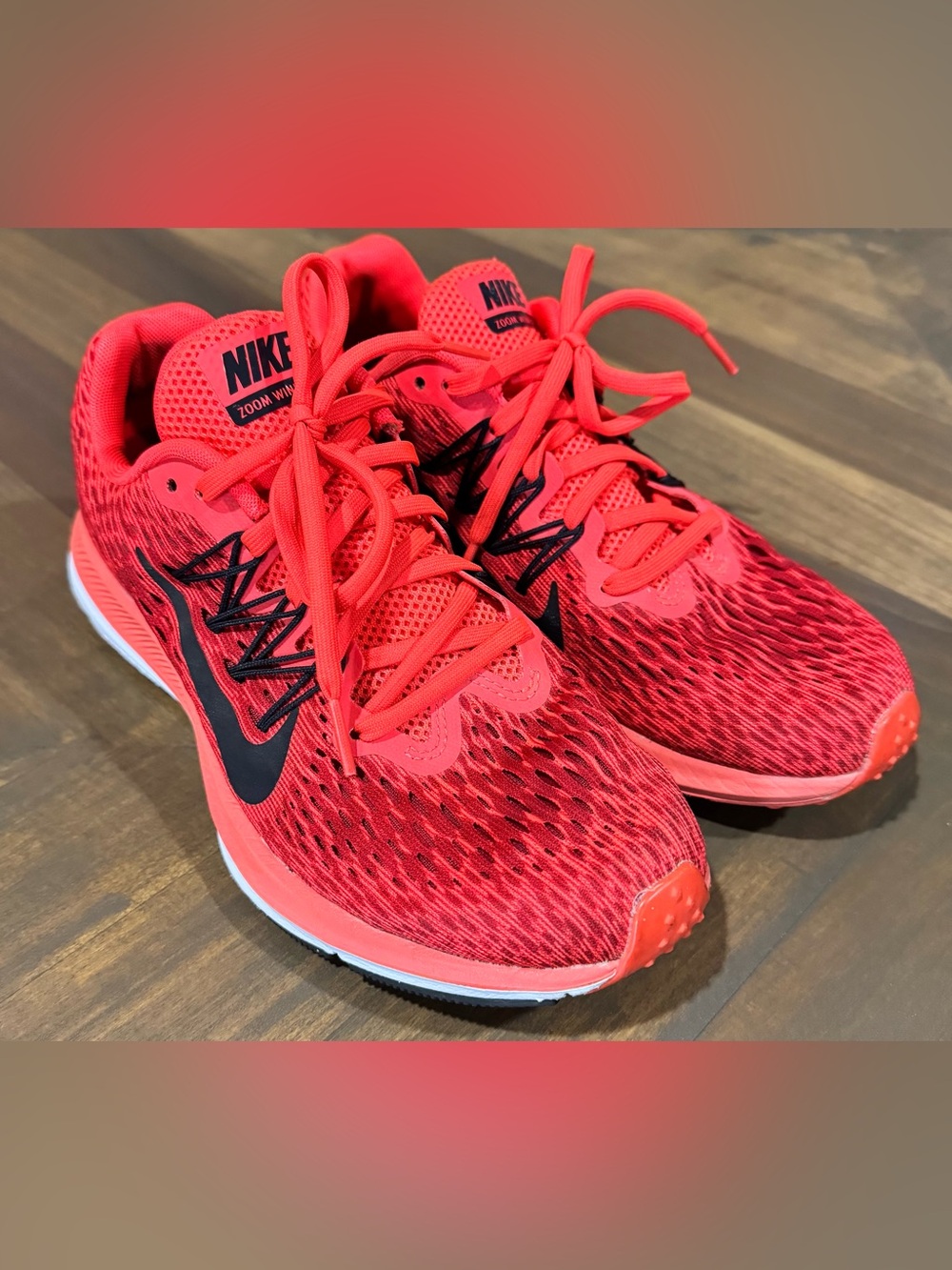 Nike Zoom Winflo 5 Womens Running Shoes Bright Crimson Size 6.5